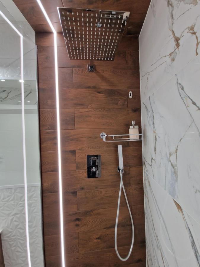 Brossa Apartments, 24H Self Check In, Klima, Aircond Wroclaw Luaran gambar
