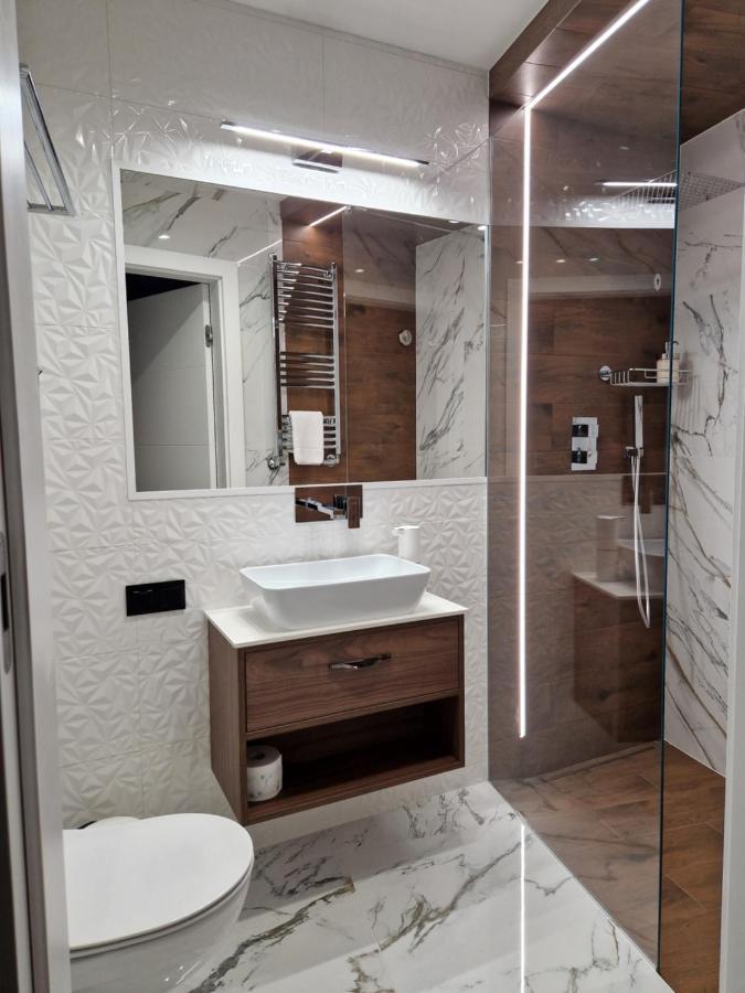 Brossa Apartments, 24H Self Check In, Klima, Aircond Wroclaw Luaran gambar